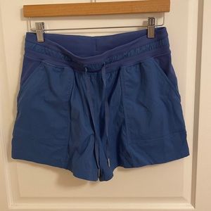 NWT Lululemon Athletica Dance Studio High-Rise Short 3.5"